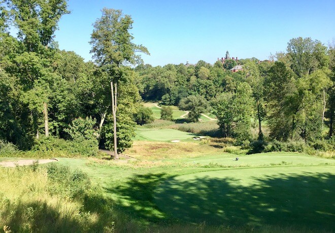 The plunging par-3 10th.