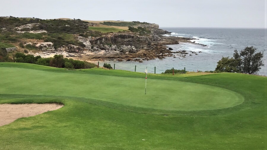 The Coast Golf Club - hole 17 
