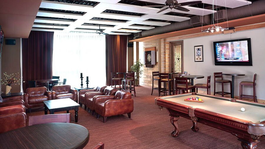 TopGolf Dallas - Members Lounge
