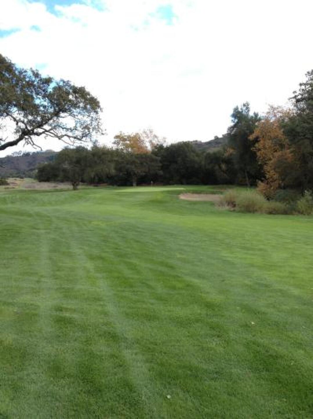 Hole #1 (Photo submitted by joeskiluv31 on 12/30/2012)
