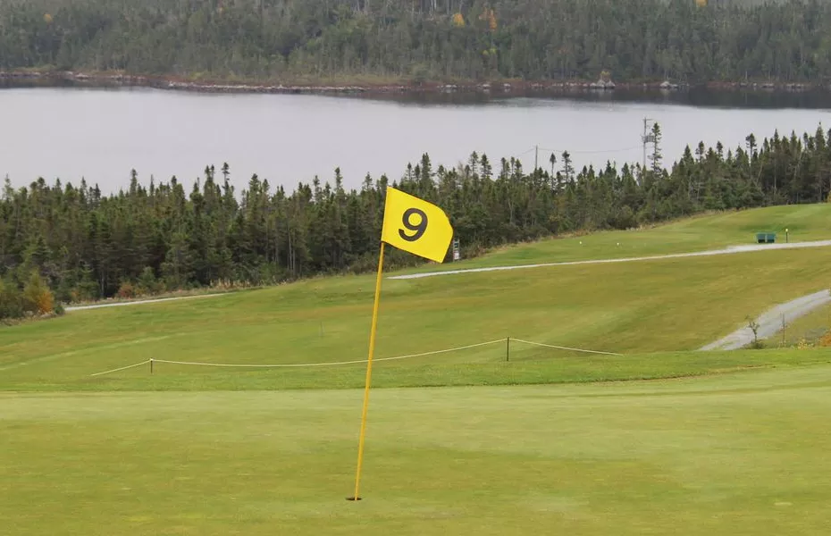 Pitcher's Pond GC: #9