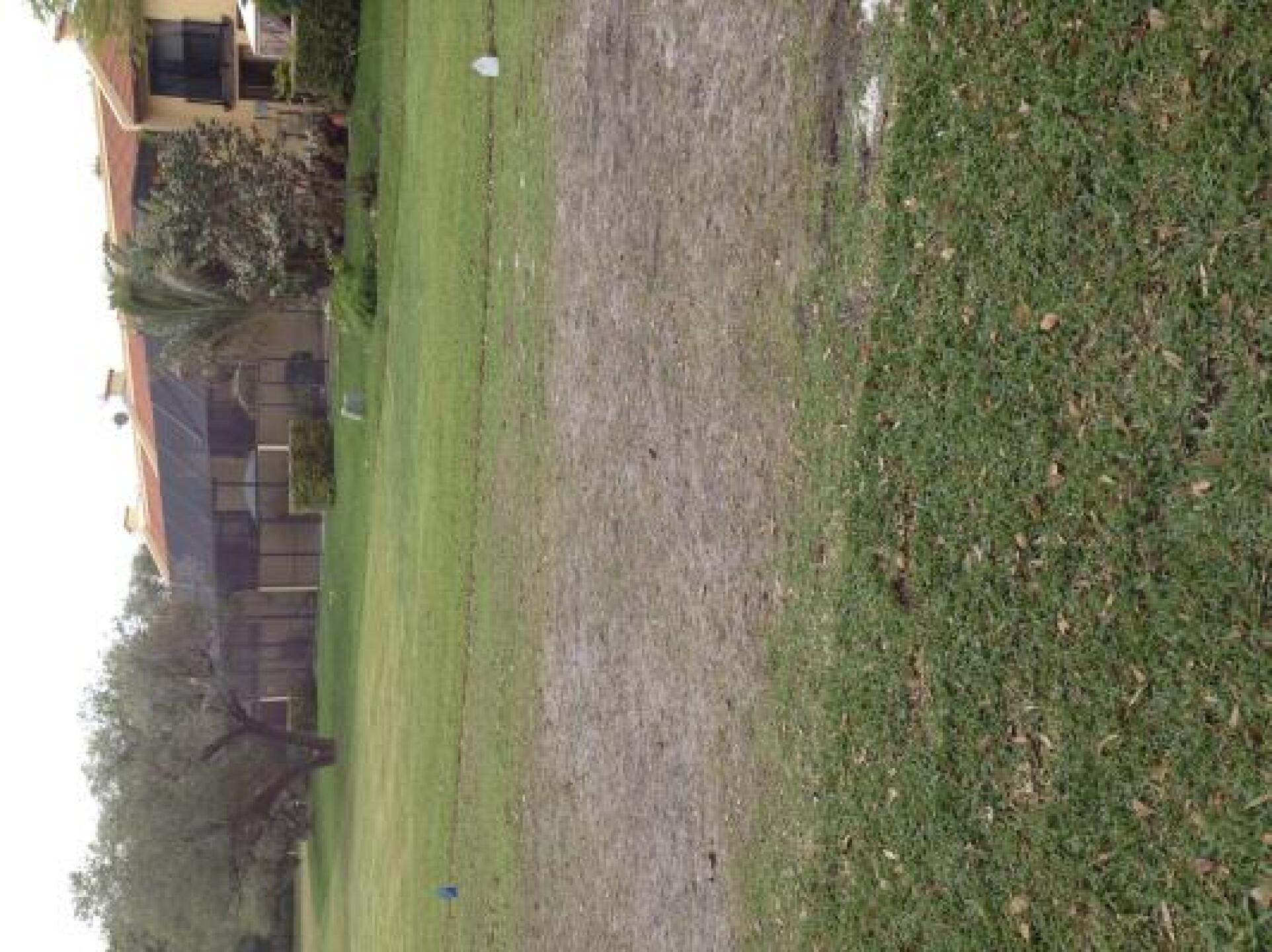 Another tee box (Photo submitted by MrEd8A on 03/21/2013)