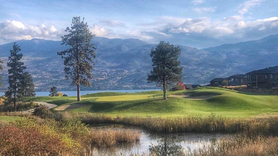 Two Eagles - hole 12