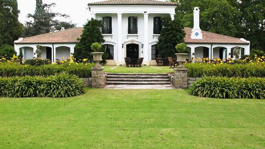 Estancia Benquerencia Farm GC: clubhouse