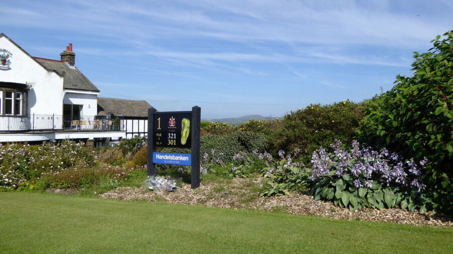 Burnley GC: #1