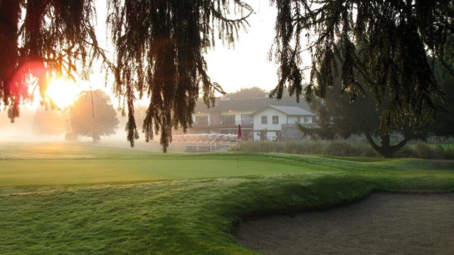 Nabnasset Lake CC: #9 & clubhouse