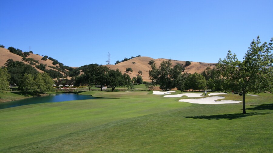 CordeValle golf course - hole 18