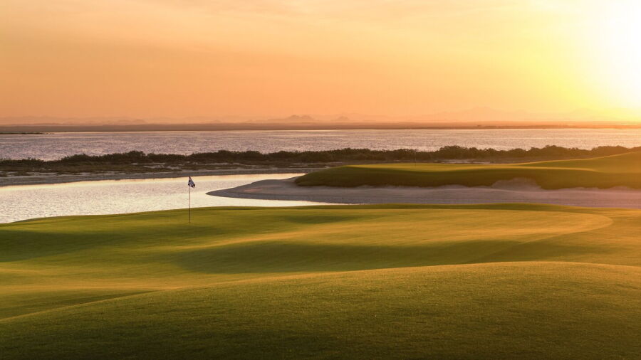 Shura Links Golf: #5, sunset