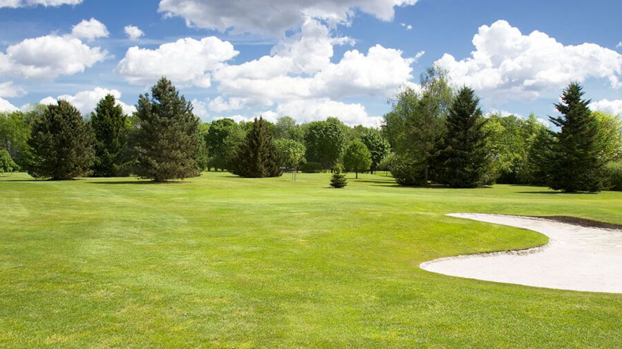 Royal Meadows GC