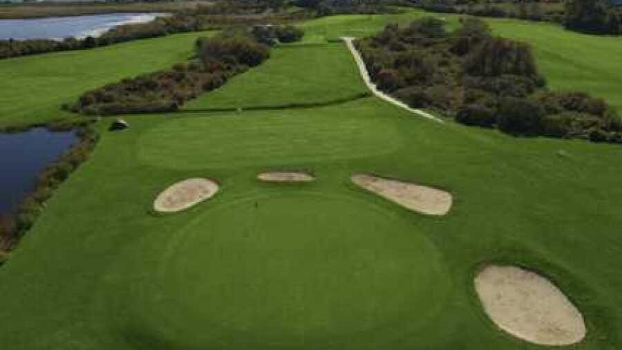 Acoaxet Club: #7