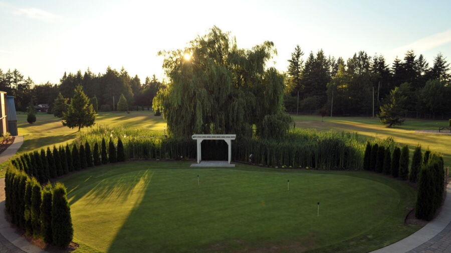 Langley GC: putting green