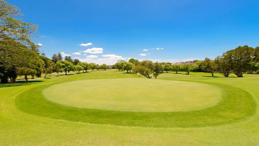 Woollahra GC: #3, #4