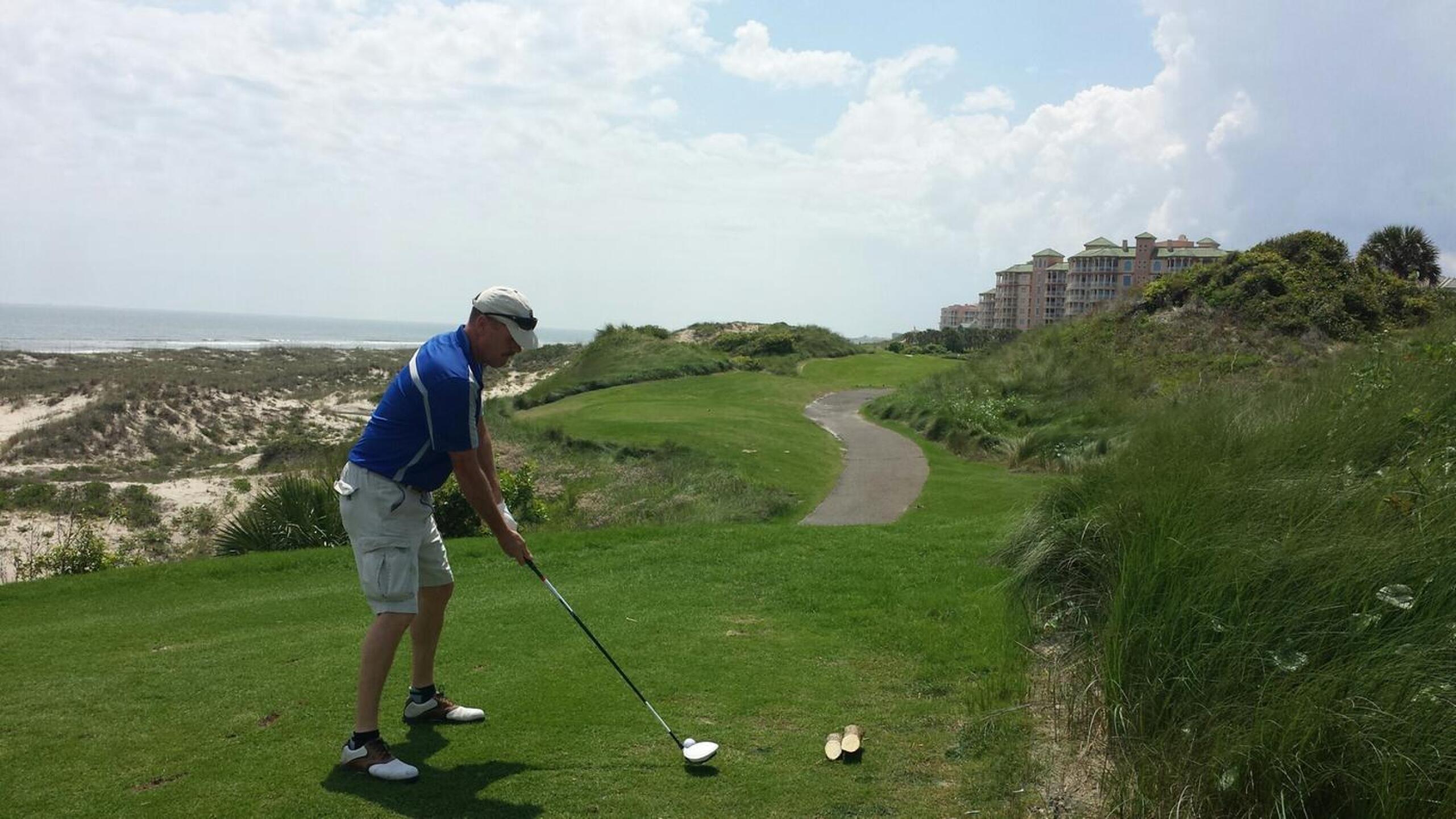 FUN SHOT! (Photo submitted by Gail9673413 on 04/16/2015)