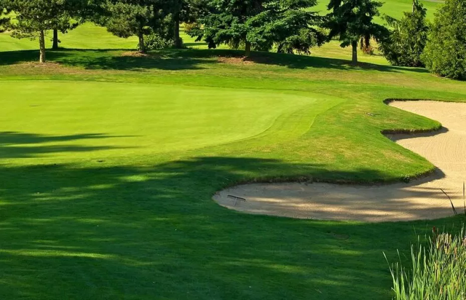 Legion Memorial GC: #16