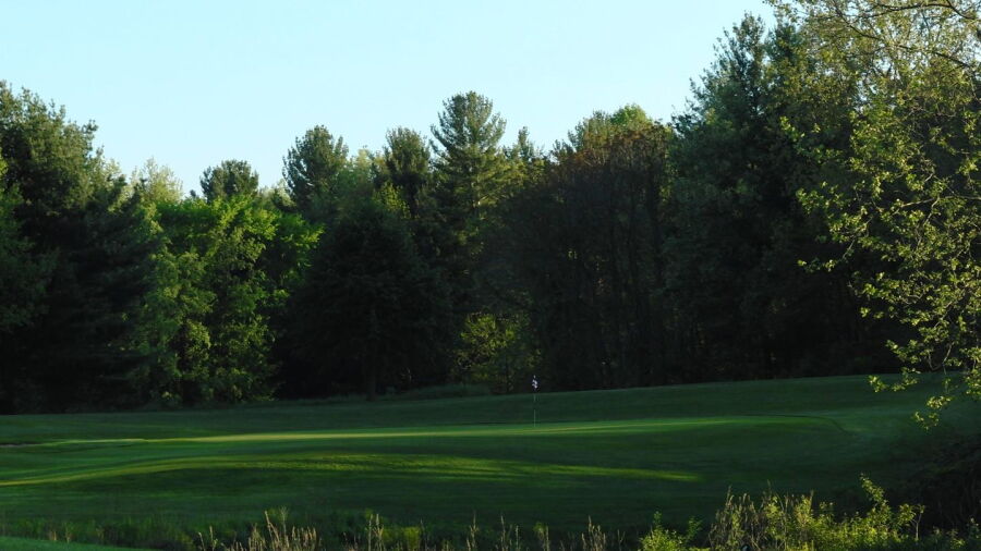 Pretty Lake GC
