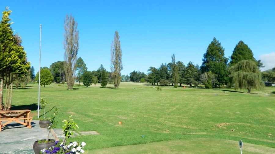 Kokstad GC: Putting green