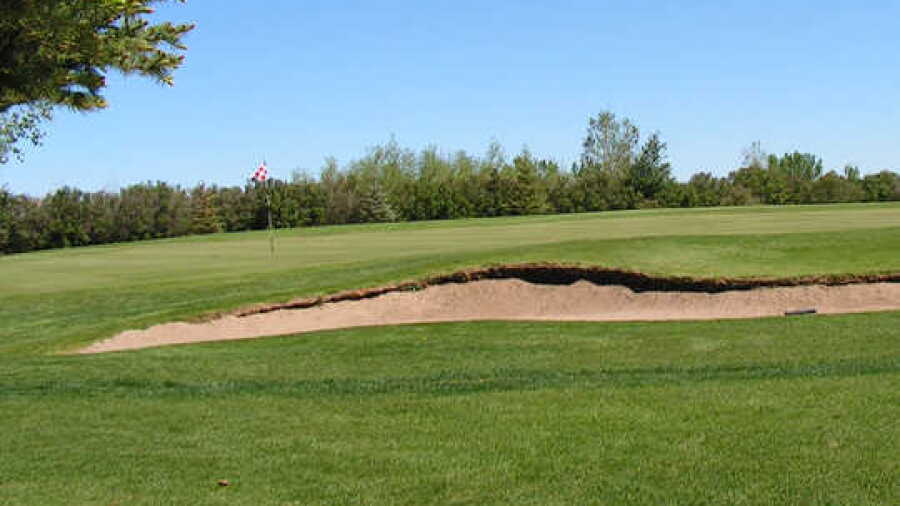 Bow Island GC