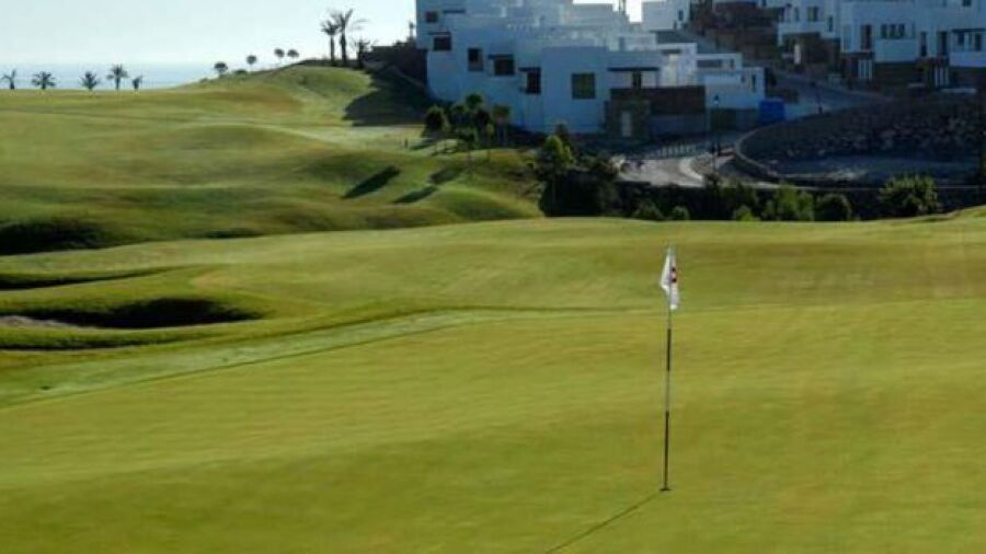 Playa Macenas Beach & Golf Resort