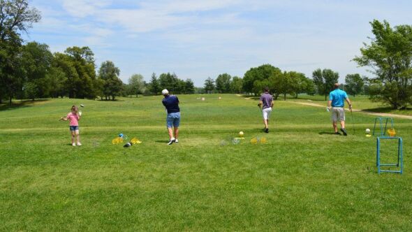 Lakewood Golf: Practice area