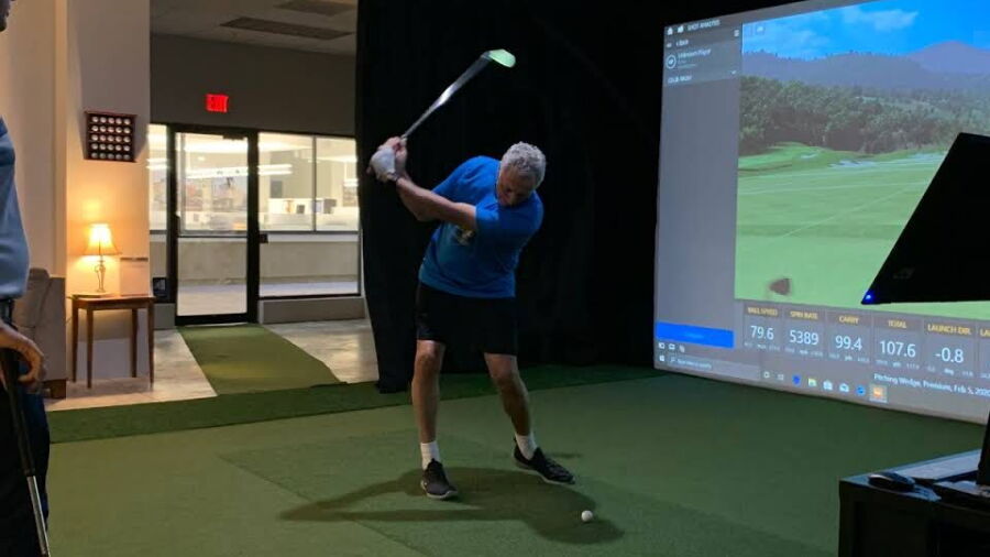 Indoor Golf @ Meridian Fitness