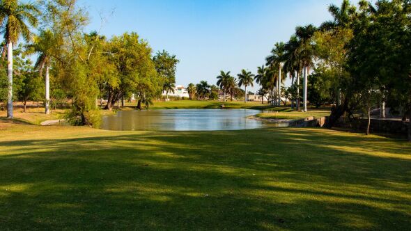 Las Lomas Habitat + Golf