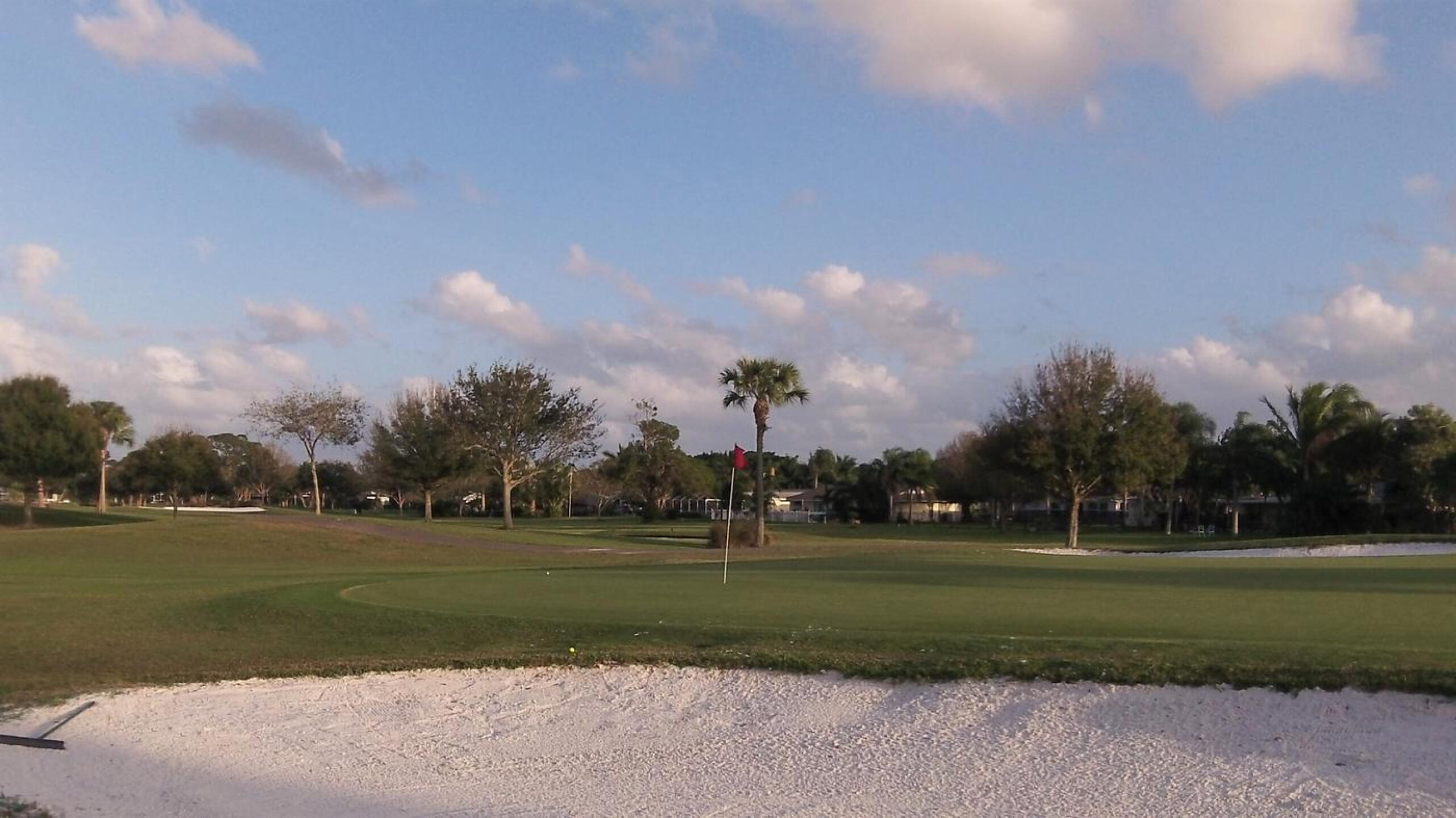 Greenside, hole fifteen. (Photo submitted by AptlyLinked on 01/26/2020)