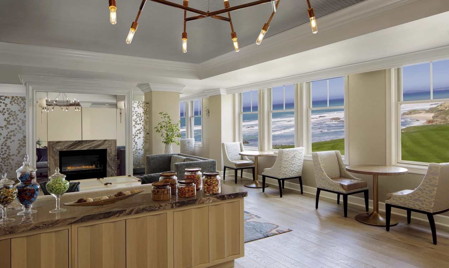 Ritz-Carlton Half Moon Bay - lounge