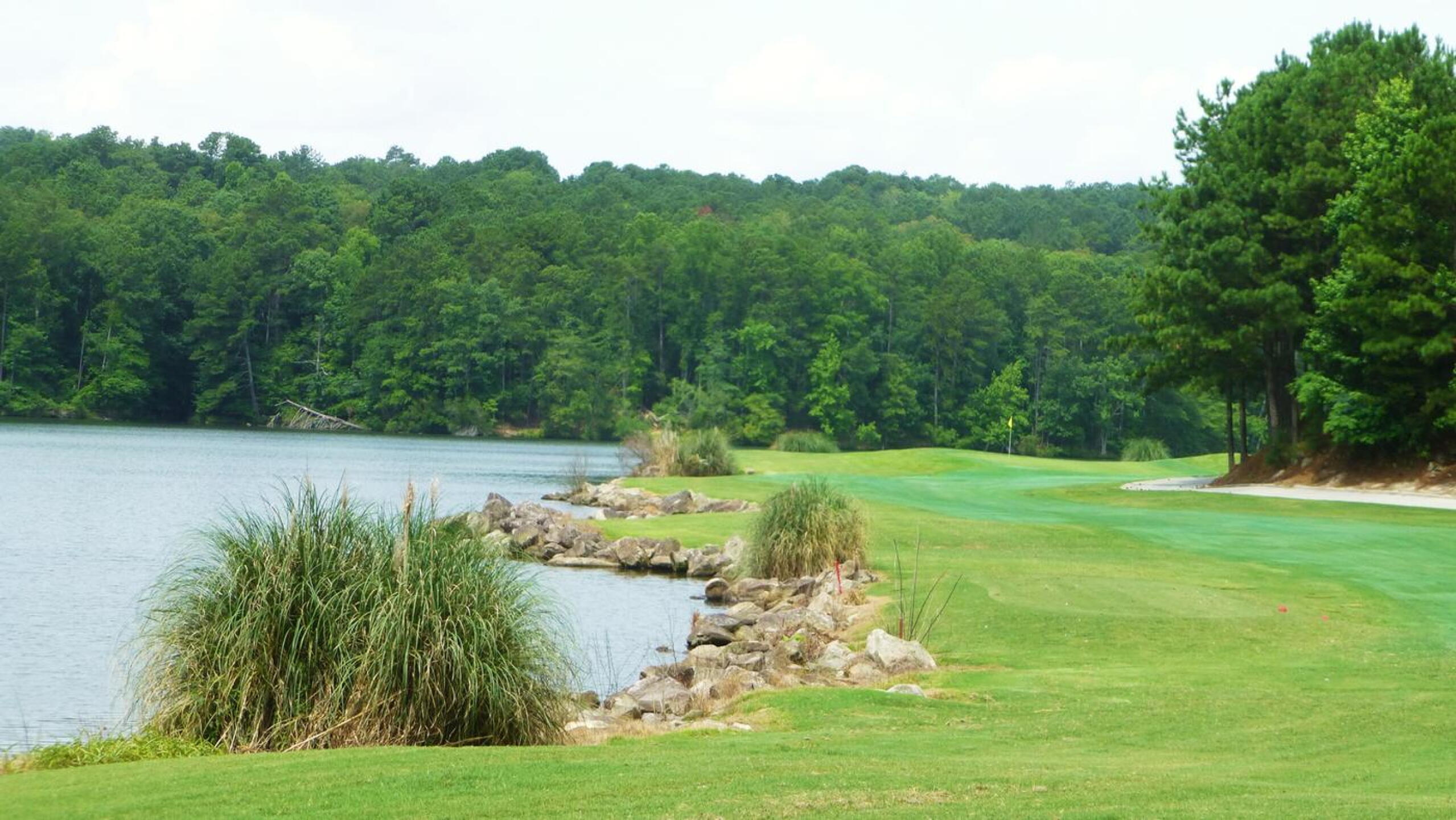 Front 9 par 3 (Photo submitted by imwilson2u on 07/09/2015)