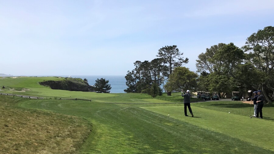 Pebble Beach Golf Links - sixth tee