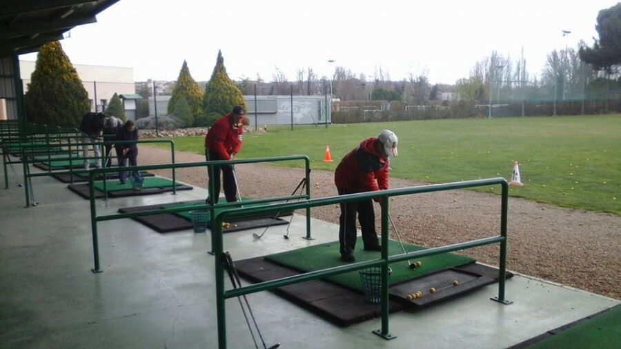 Isla Dos Aguas GC: Driving range