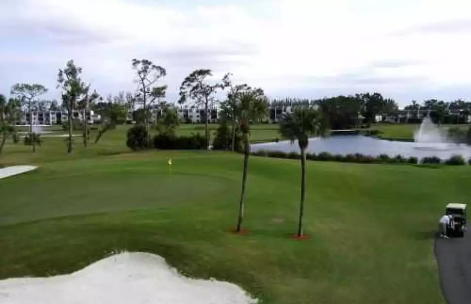 Fountains CC - North: #9