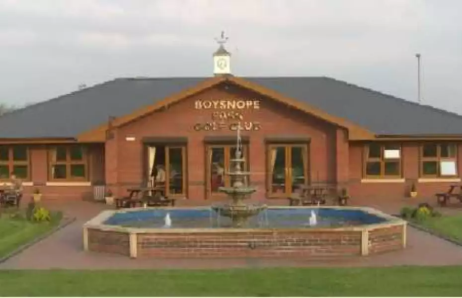 Boysnope Park GC: Clubhouse