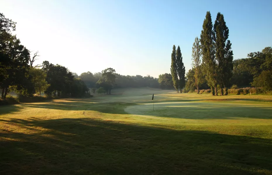 Harefield Place GC - Uxbridge GC