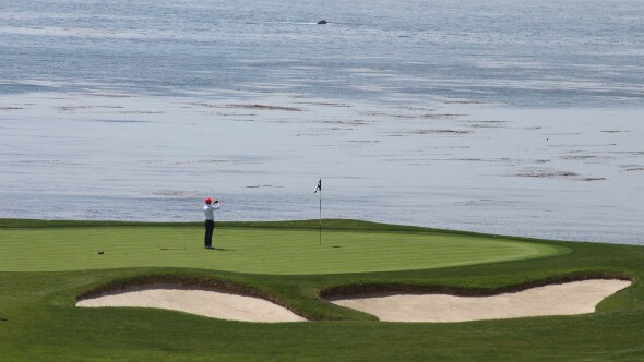 Pebble Beach Golf Links - 18th green photo 