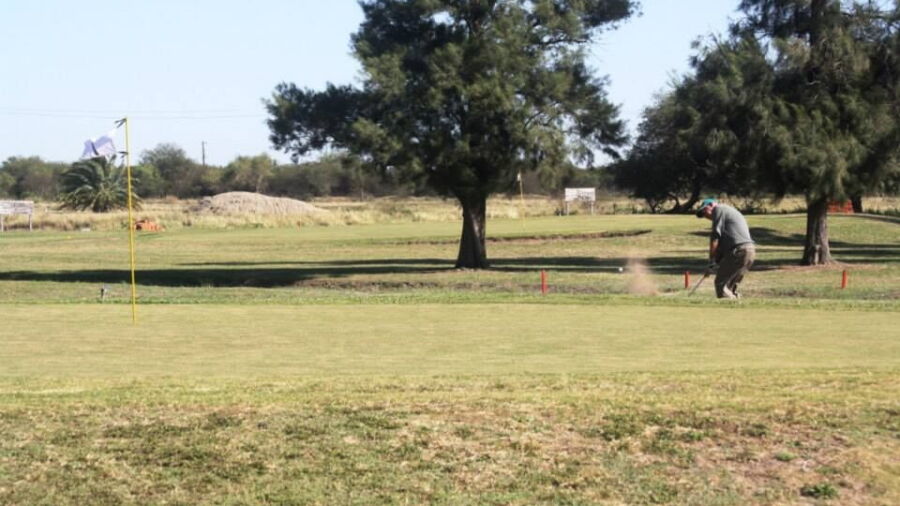 Athletic Alvear GC: #7