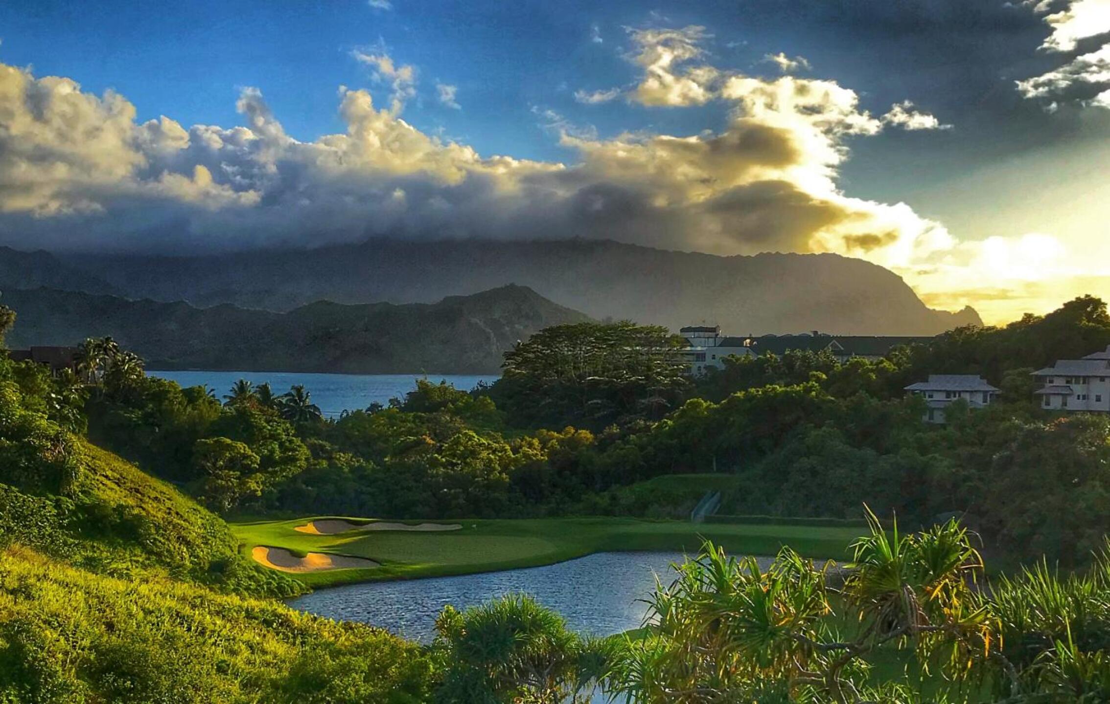 The par-3 third (Photo submitted by MikeBaileyGolf on 06/25/2019)