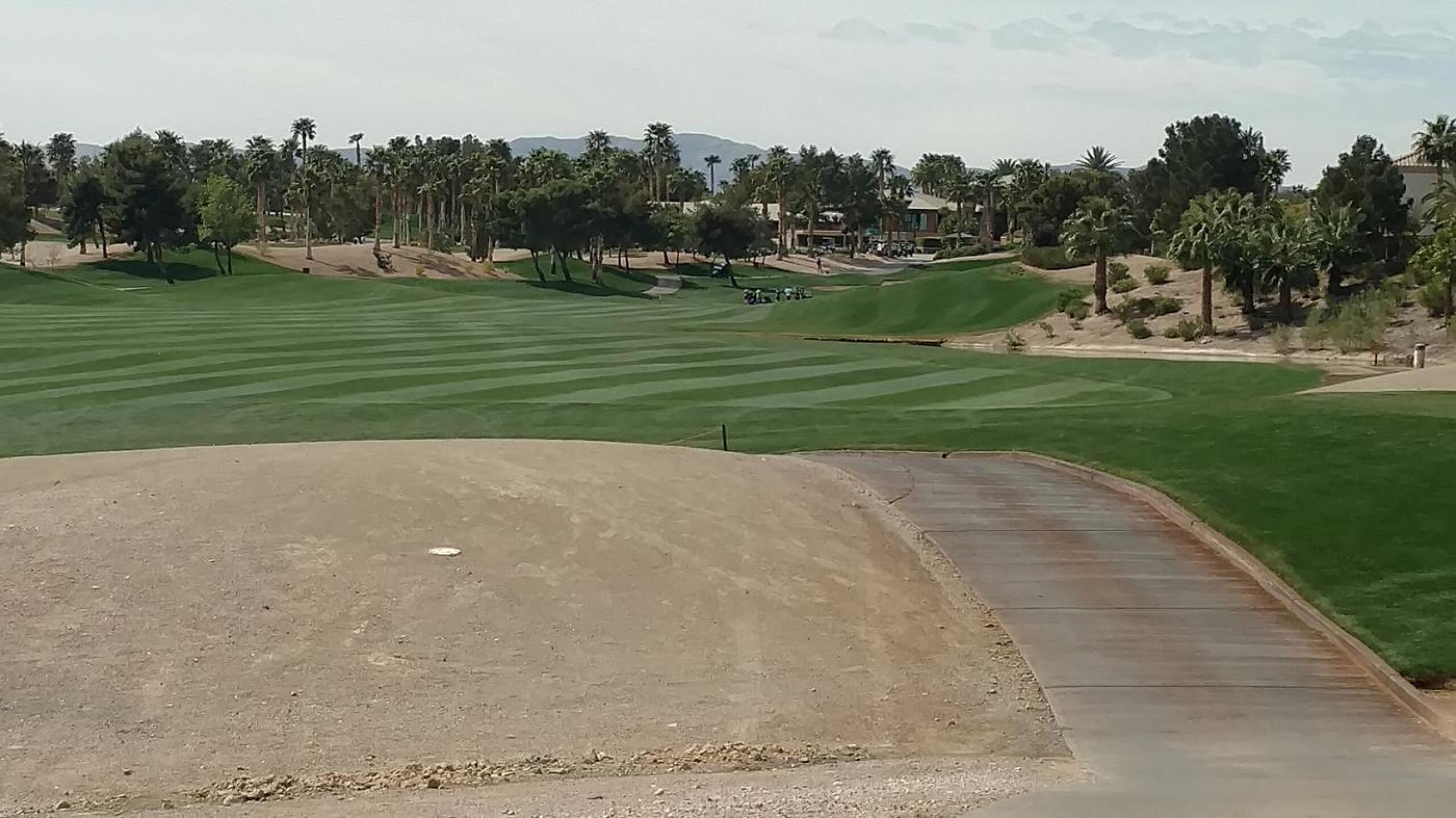 Par 5, #9 (Photo submitted by Bombtech6316 on 04/11/2018)