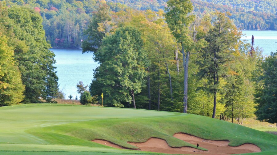 Bigwin Island Golf Club - hole 2