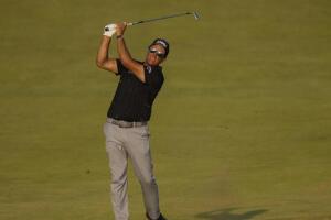 Phil Impresses in PGA Tour Champions Debut