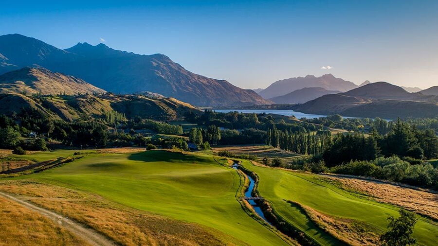 The Hills GC - The Farm: #1