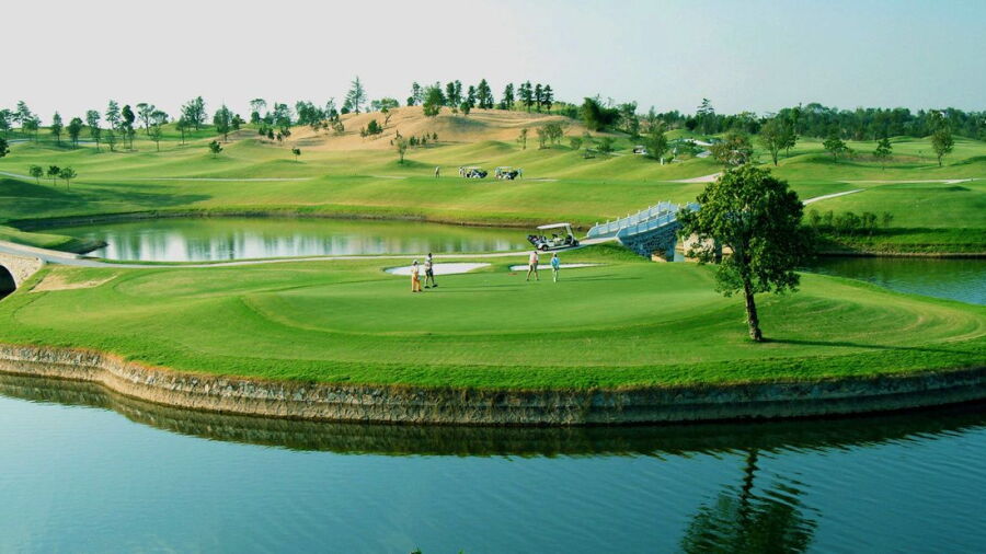 Gingko Lake International GC