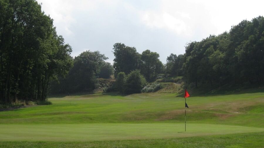 18th green at Greenway Hall 