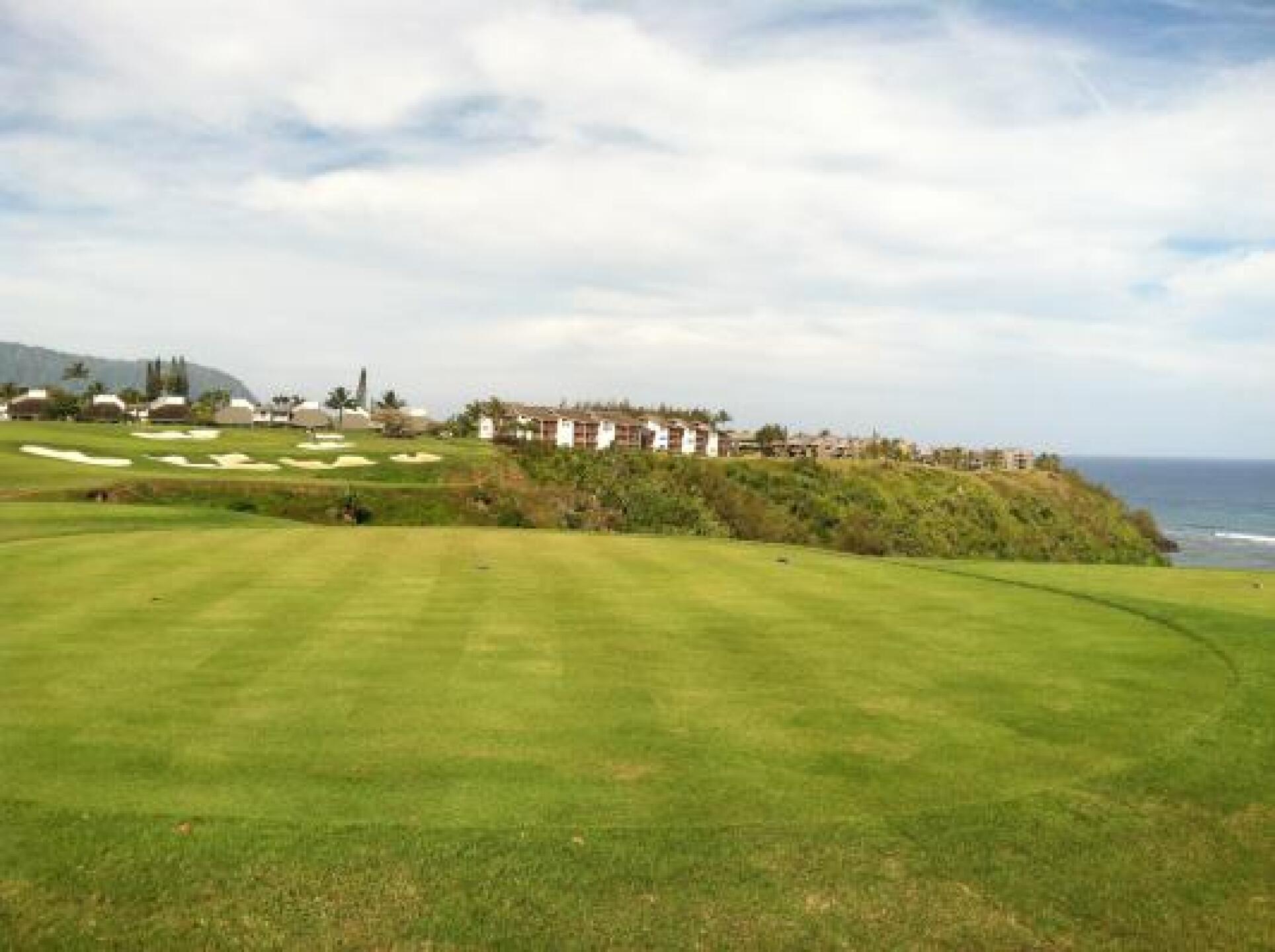 14th hole Par 4 (Photo submitted by Nobarnes24 on 10/13/2012)