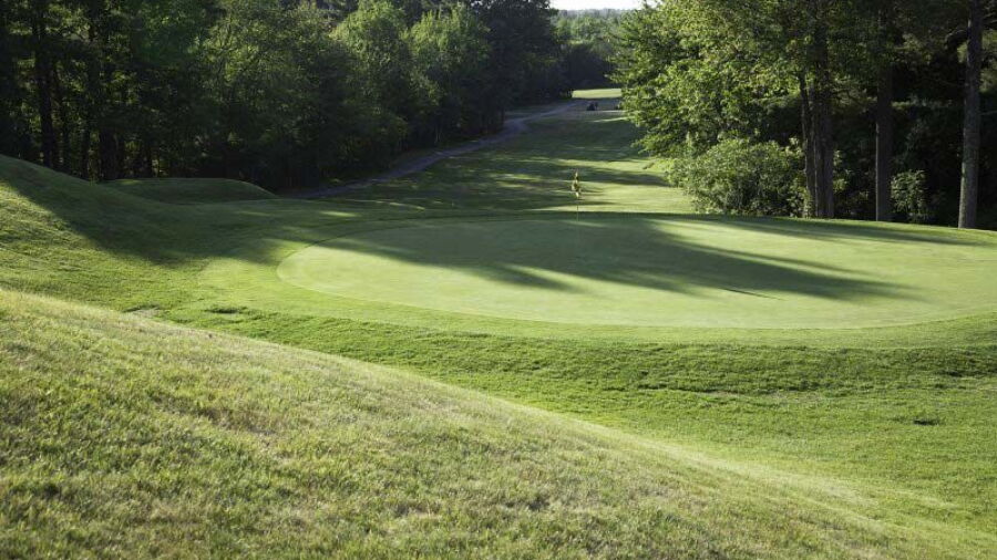 Holden Hills CC