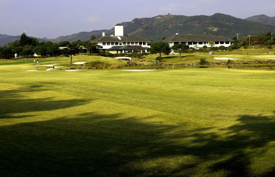 Sunsan CC: Clubhouse