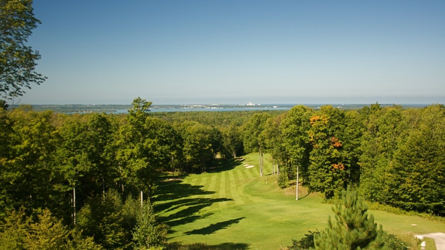 Dunmaglas Golf Course in Charlevoix - No. 14