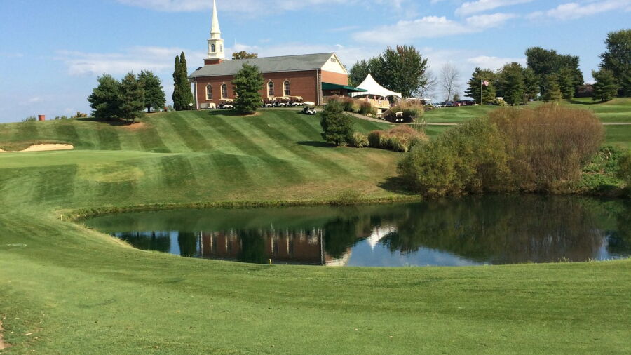 Chapel Hill GC: Clubhouse
