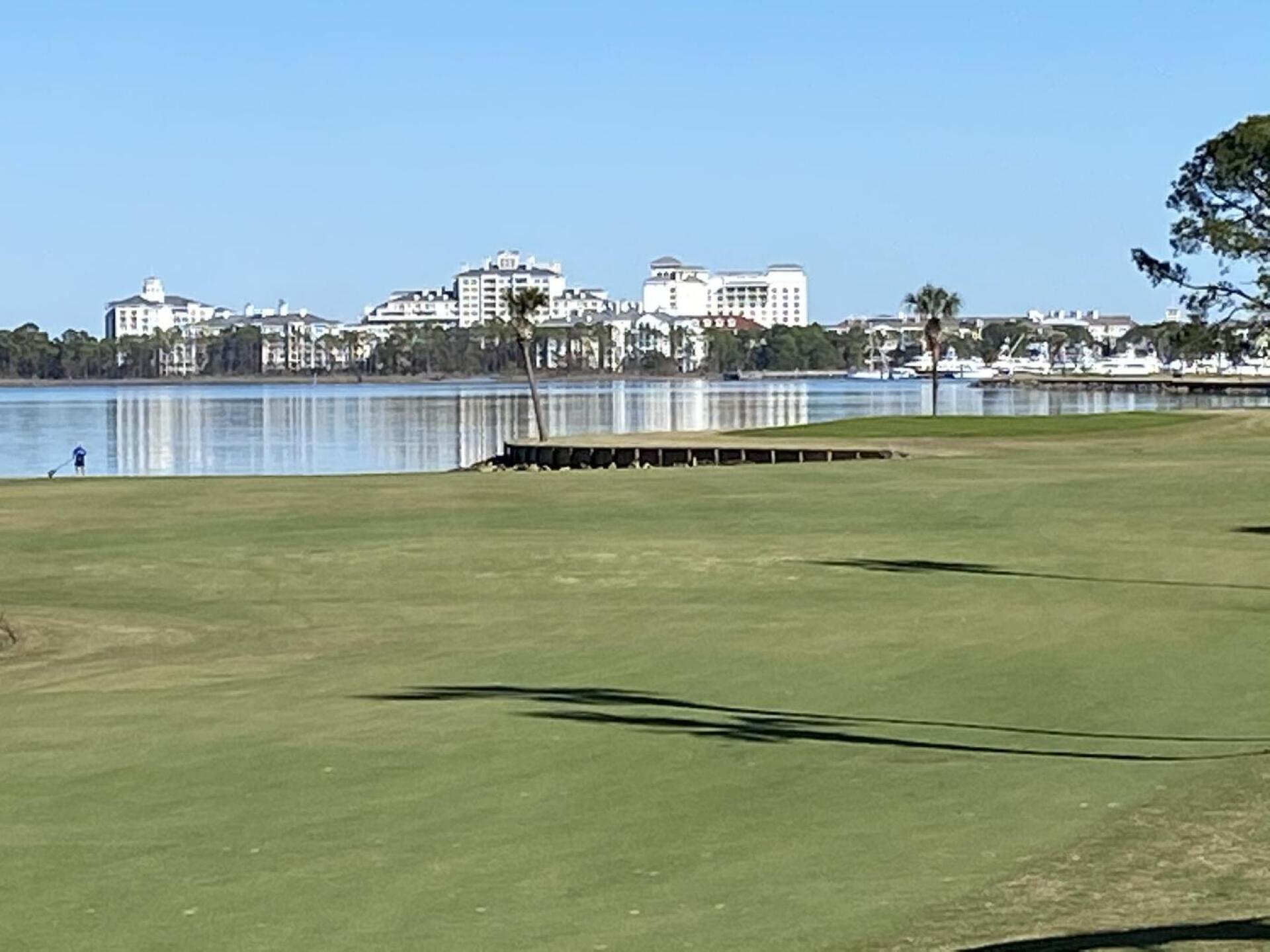 Beautiful course! (Photo submitted by dknerr on 12/23/2020)