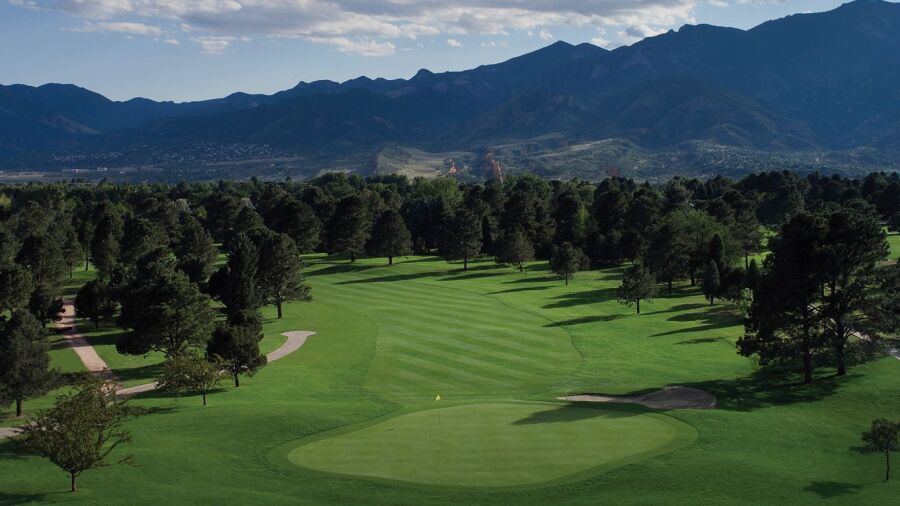 Garden of the Gods Club