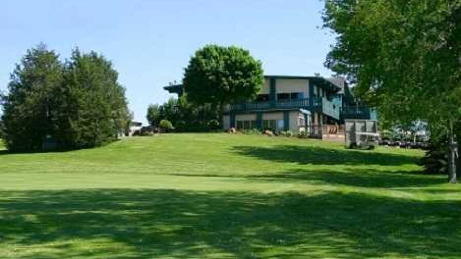 Beaver Dam CC: clubhouse